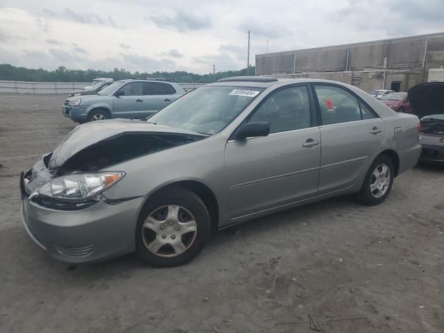 2005 Toyota Camry LE