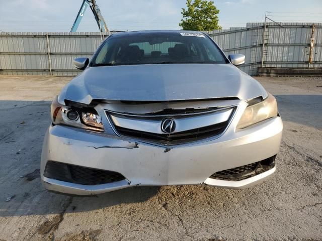 2013 Acura ILX 20