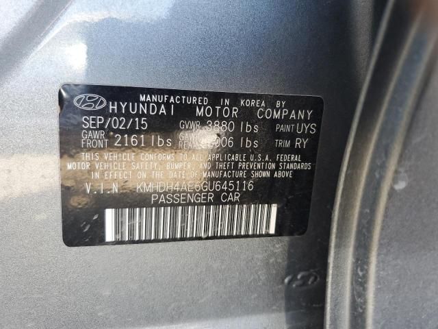 2016 Hyundai Elantra SE