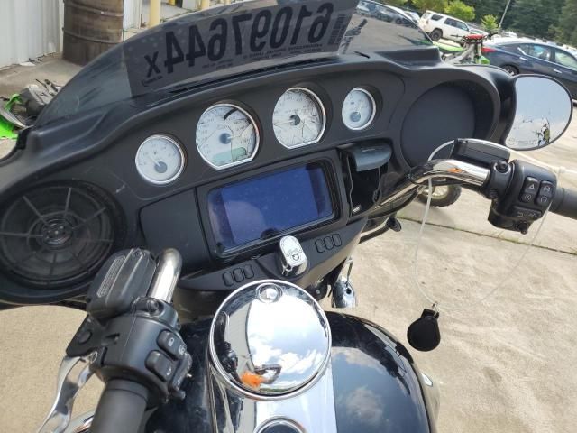 2020 Harley-Davidson Flhx