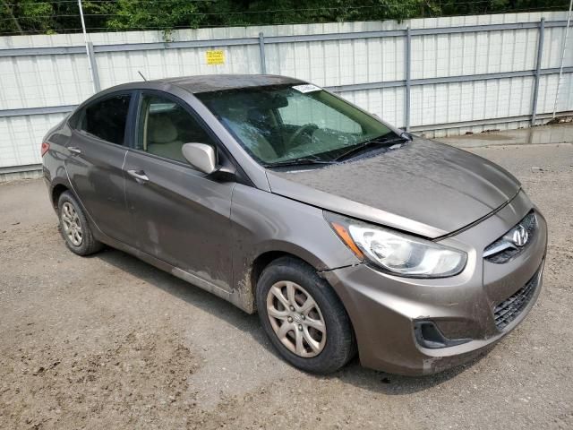 2013 Hyundai Accent GLS