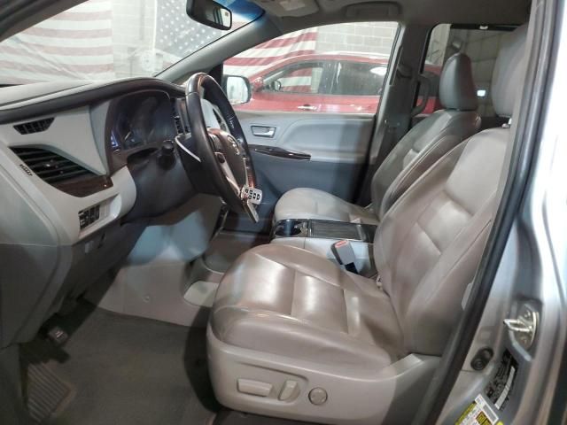 2015 Toyota Sienna XLE