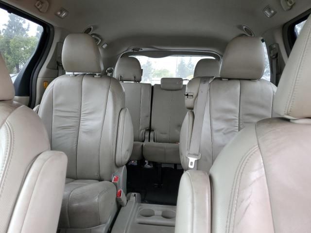 2011 Toyota Sienna XLE