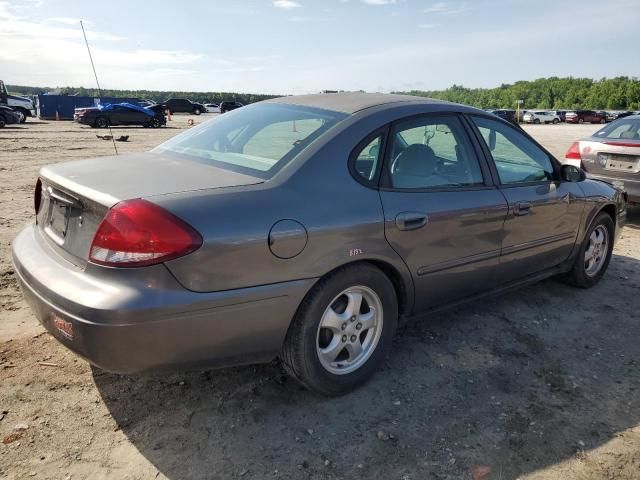 2005 Ford Taurus SE