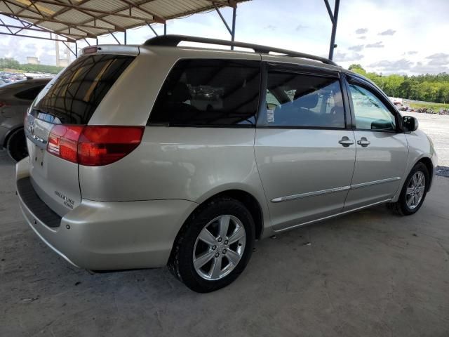 2005 Toyota Sienna XLE