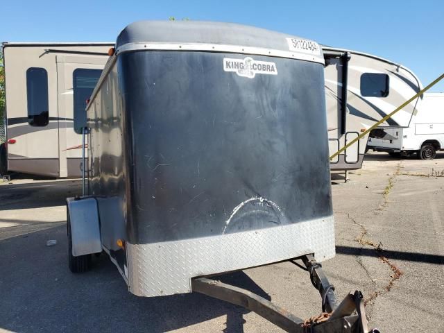 2000 Utilimaster Trailer