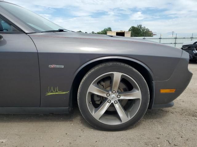 2014 Dodge Challenger SXT