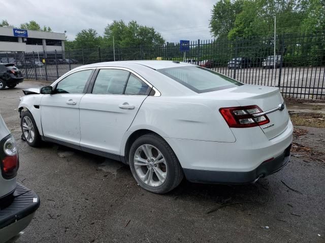 2015 Ford Taurus SE