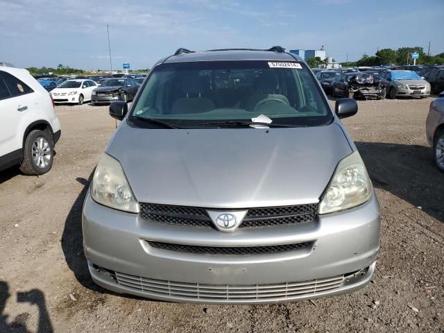 2005 Toyota Sienna CE