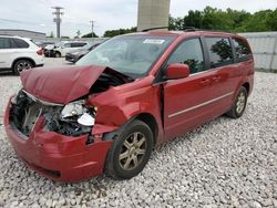 2010 Chrysler Town & Country Touring en venta en Wayland, MI