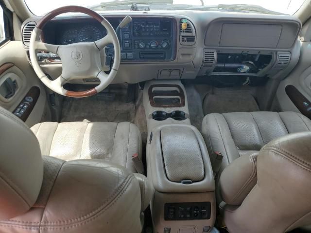 2000 Cadillac Escalade Luxury