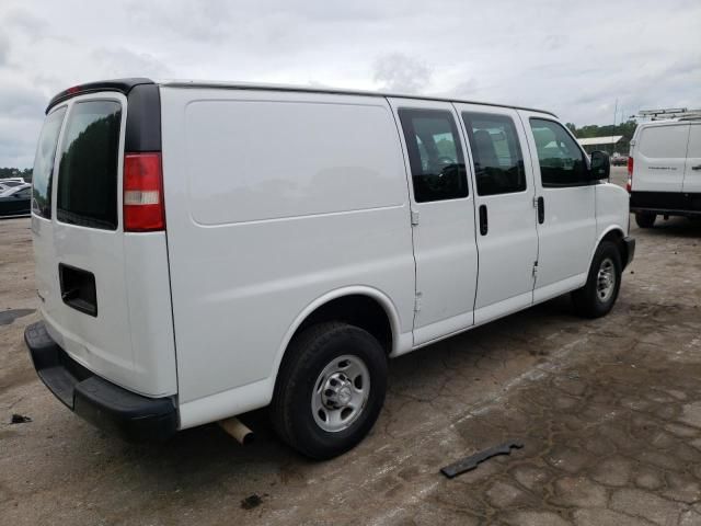 2017 Chevrolet Express G2500