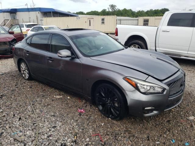 2018 Infiniti Q70L 3.7 Luxe