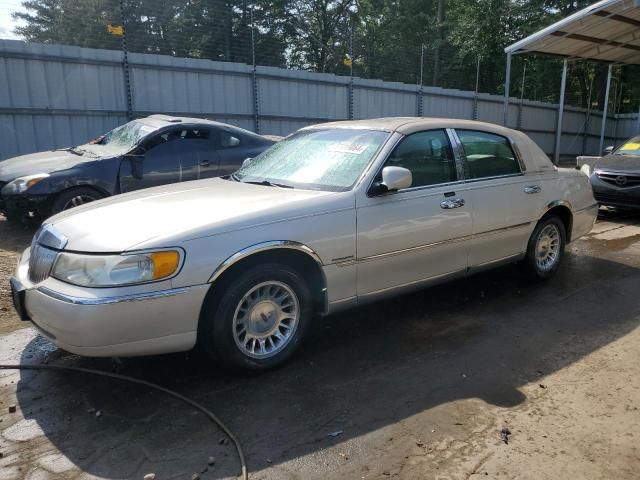 2000 Lincoln Town Car Cartier