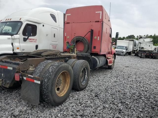 2005 Kenworth Construction T2000