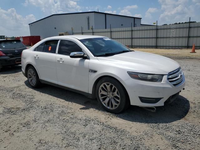 2015 Ford Taurus Limited