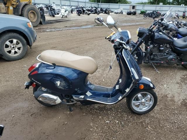 2015 Vespa Primavera 50 4V IE