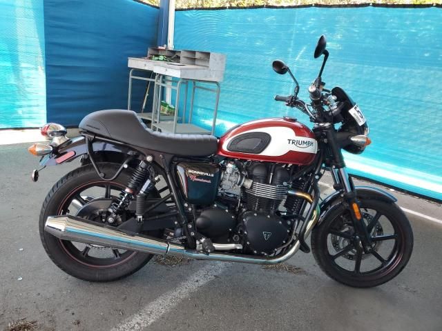 2015 Triumph Bonneville