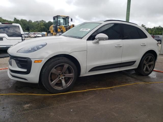 2023 Porsche Macan Base