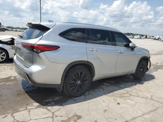 2021 Toyota Highlander Hybrid Platinum