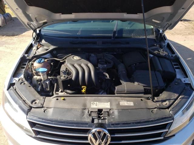 2015 Volkswagen Jetta Base