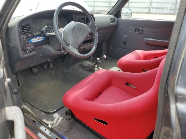 1993 Toyota Pickup 1/2 TON Short Wheelbase DX