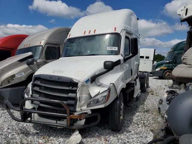 2022 Freightliner Cascadia 126