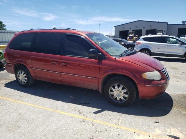 2007 Chrysler Town & Country Limited