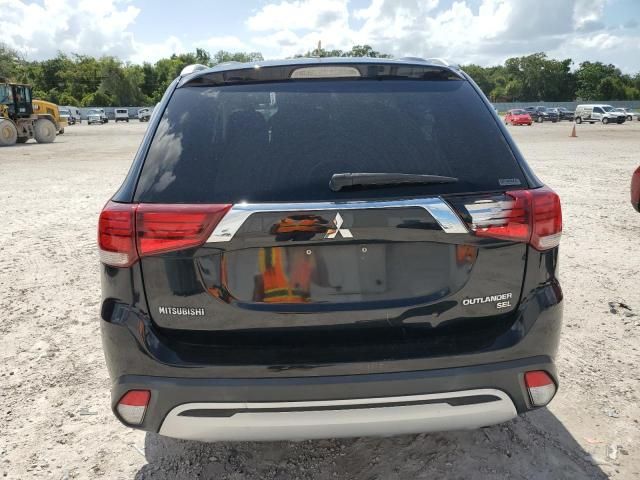 2019 Mitsubishi Outlander SE