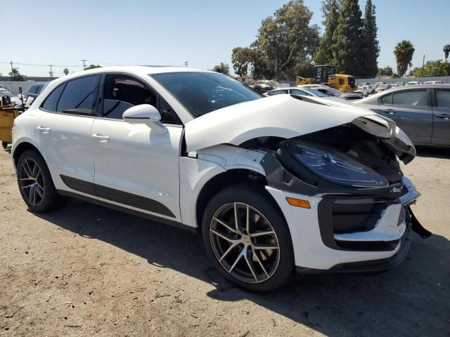 2023 Porsche Macan Base