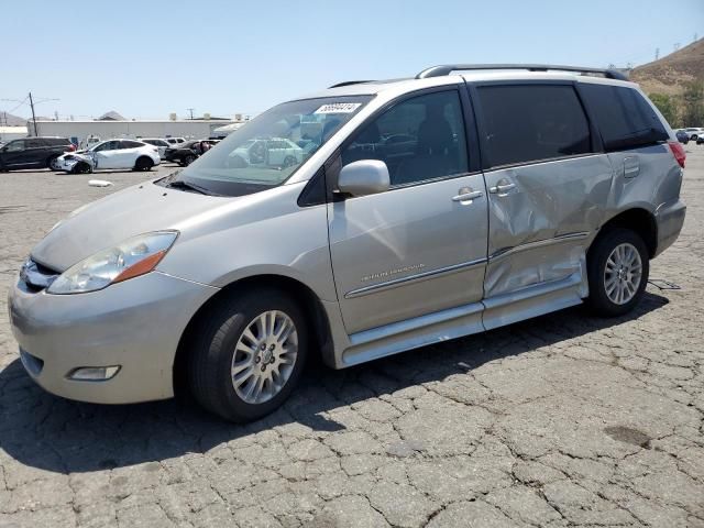 2007 Toyota Sienna XLE