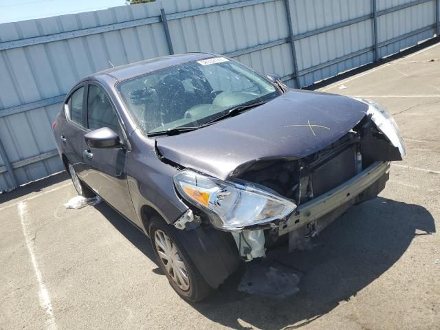 2015 Nissan Versa S