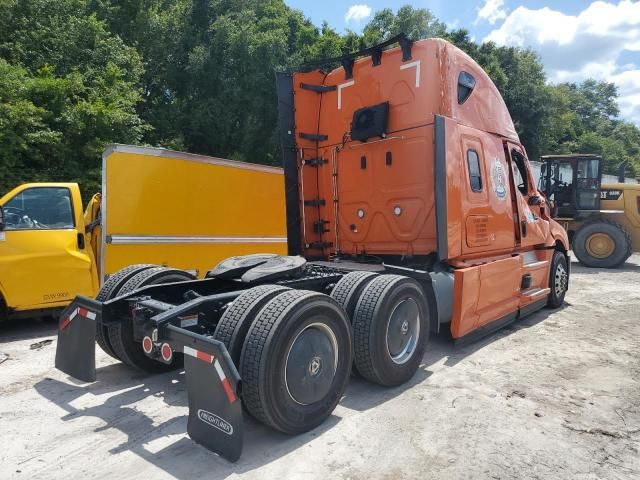 2024 Freightliner Cascadia 126