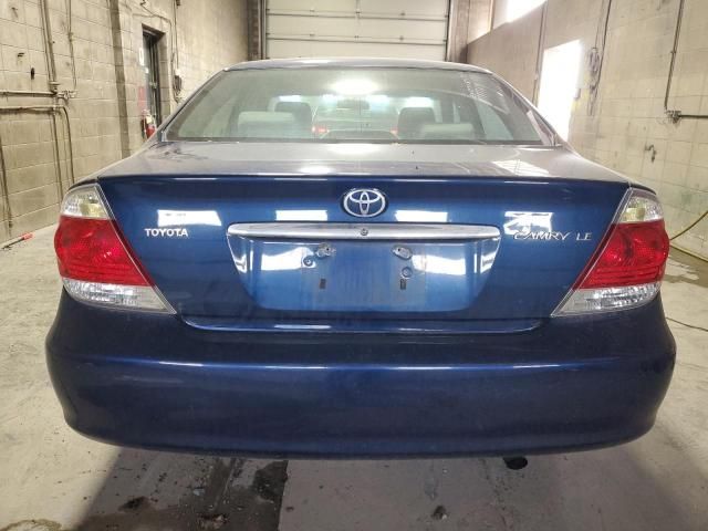 2005 Toyota Camry LE