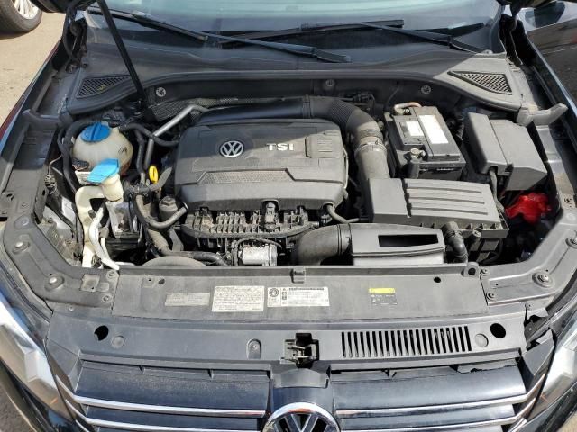 2015 Volkswagen Passat SE