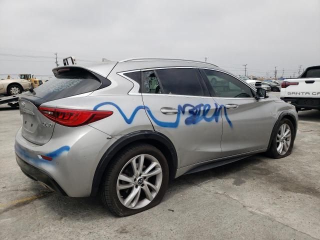 2017 Infiniti QX30 Base