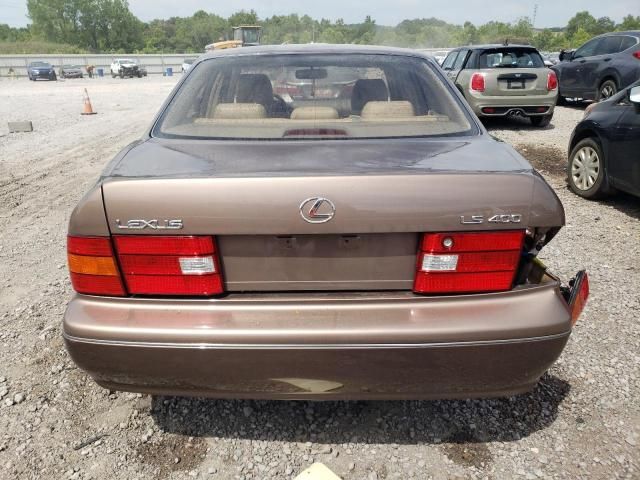 1998 Lexus LS 400