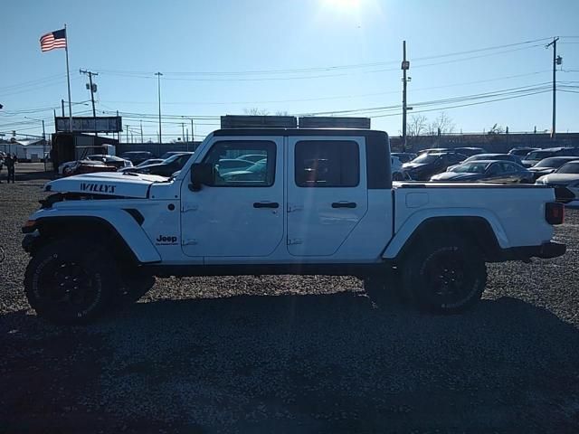 2021 Jeep Gladiator Sport