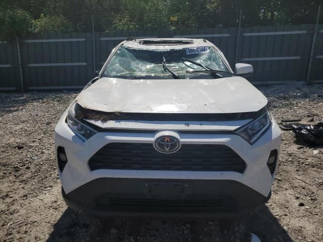 2020 Toyota Rav4 XLE