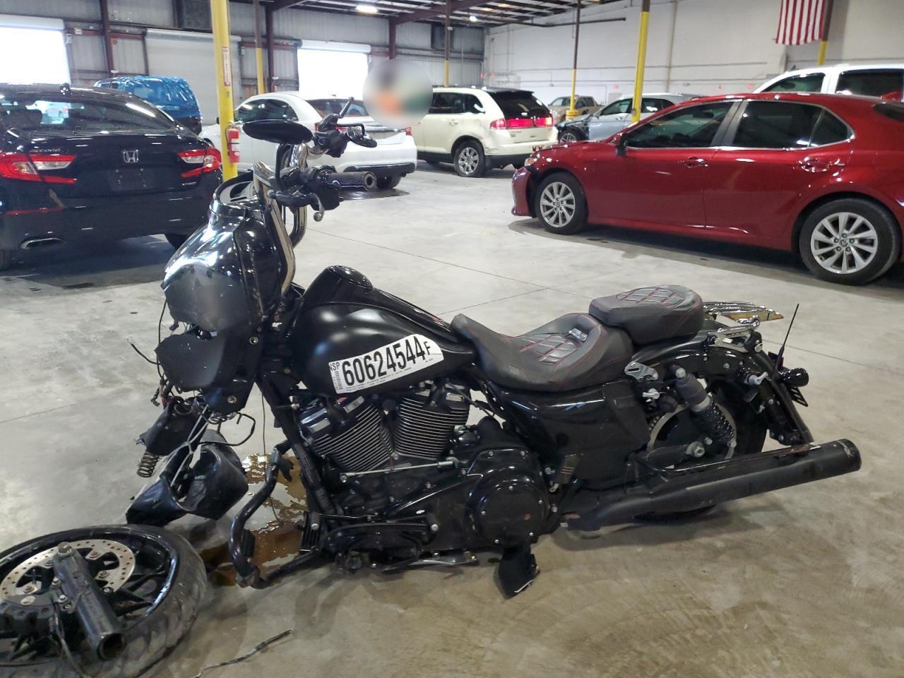 2018 Harley-Davidson Flhxs 115TH Anniversary Street Glide Special