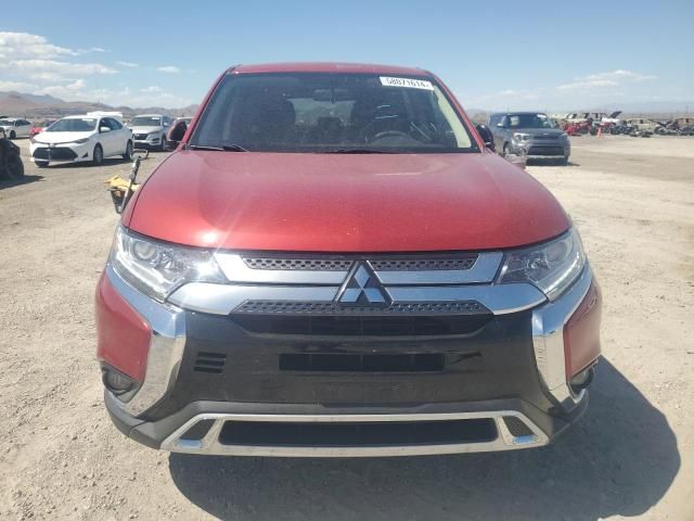 2019 Mitsubishi Outlander SE