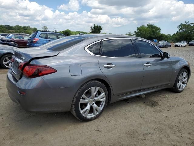 2015 Infiniti Q70 3.7