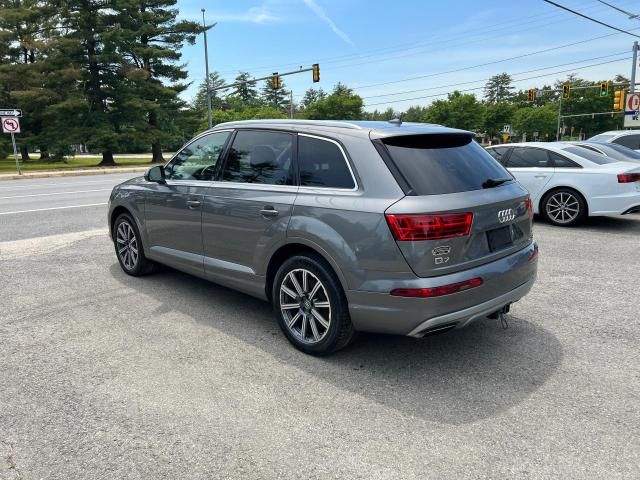 2017 Audi Q7 Premium Plus