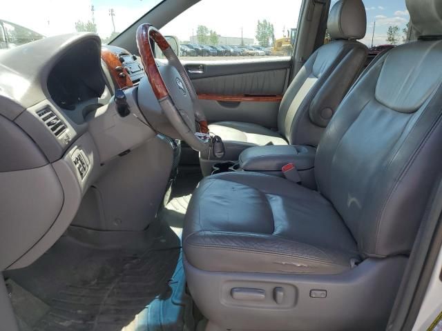 2007 Toyota Sienna XLE