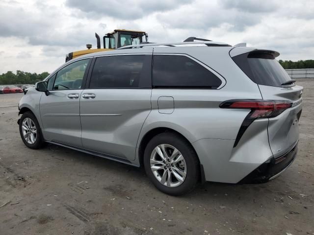 2023 Toyota Sienna Limited