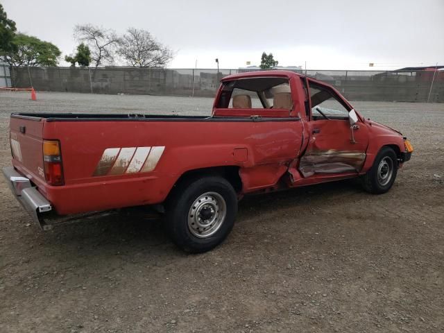 1984 Toyota Pickup 1/2 TON RN55 DLX