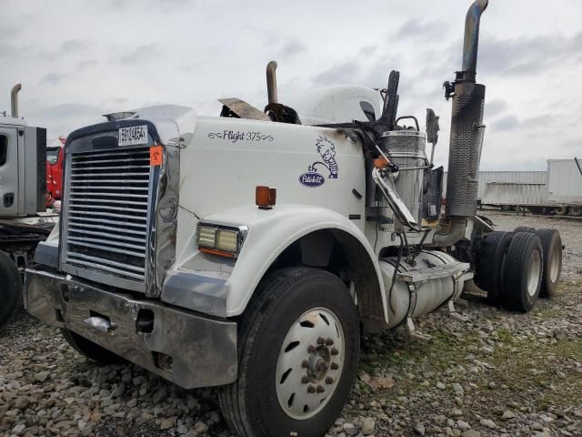 2006 Freightliner Conventional FLD120