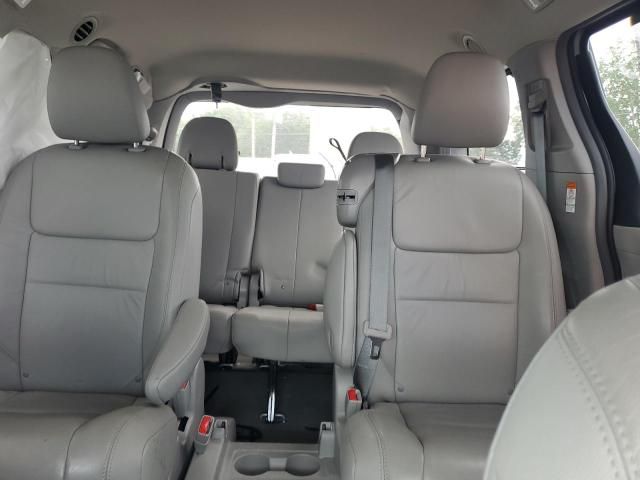 2017 Toyota Sienna XLE