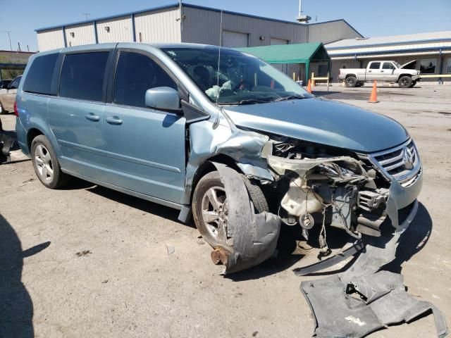 2010 Volkswagen Routan SE