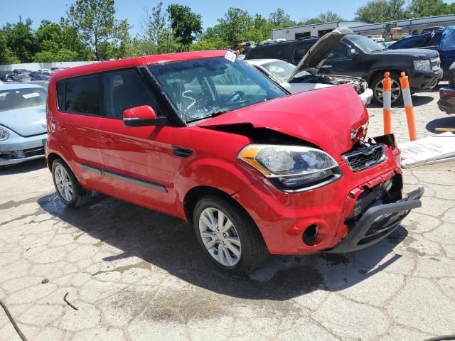 2013 KIA Soul +